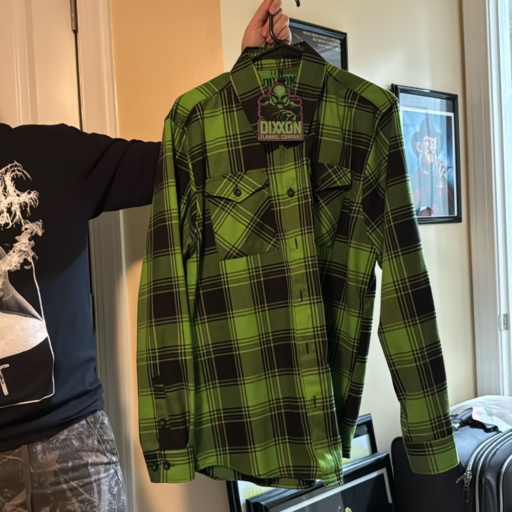 Dixxon The Creature flannel